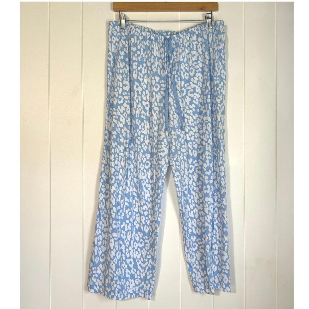 Hue Women's Blue and White Pajamas